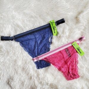 LACE TANGA PANTY